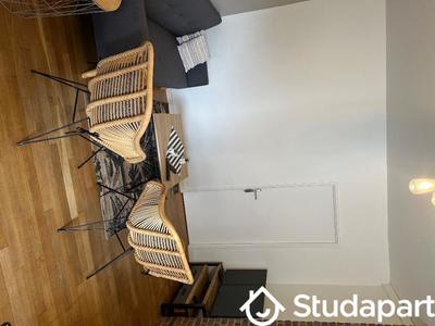 Chambre - 12 m² - 1 pièce