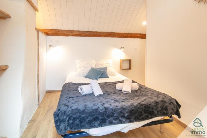 Maison chambre d'hôtes - 384 m² - 13 pièces