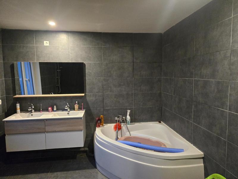 Ferme - 265 m² - 8 pièces