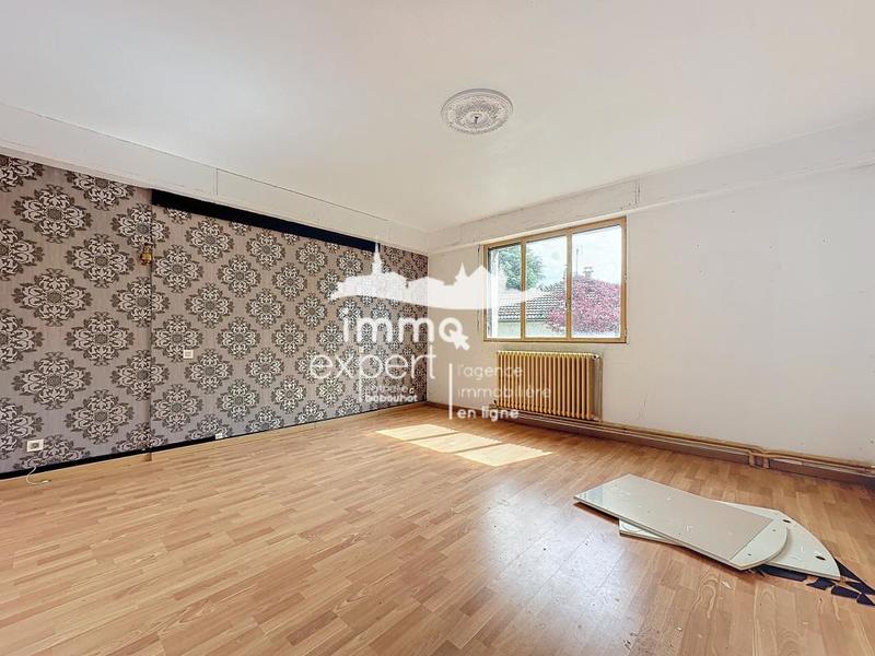 Local d'activité / Entrepôt - 694 m² - 5 pièces