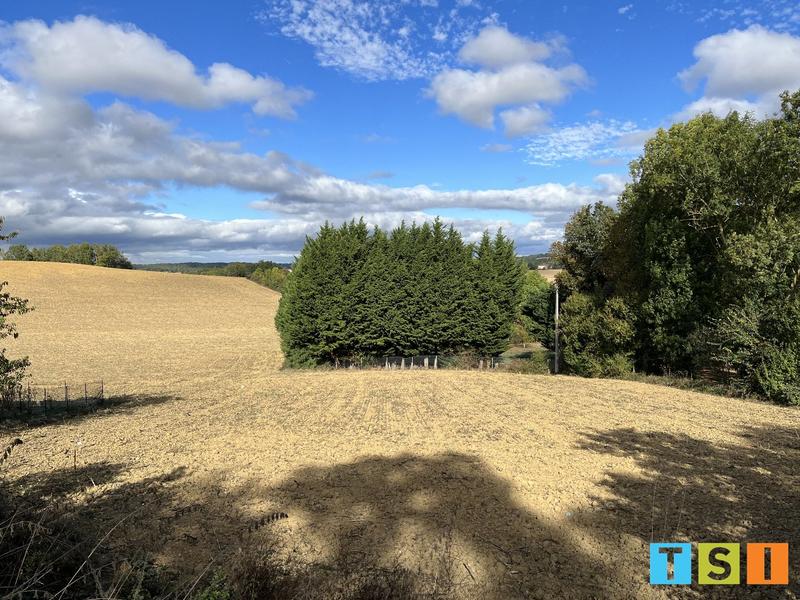 Terrain constructible - 2 480 m²