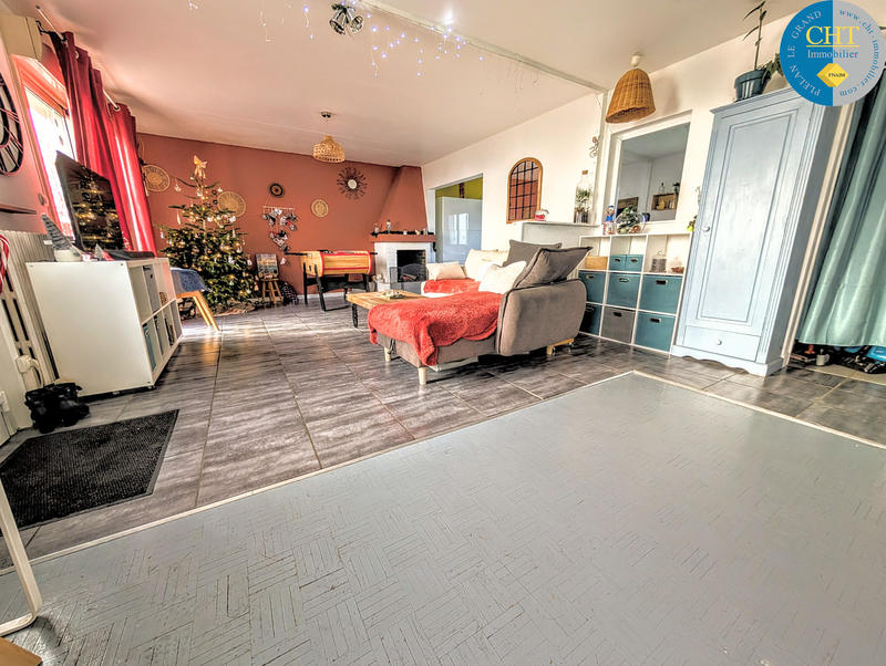 Maison - 122 m² - 6 pièces