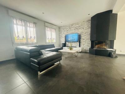 Maison - 126 m² - 4 pièces