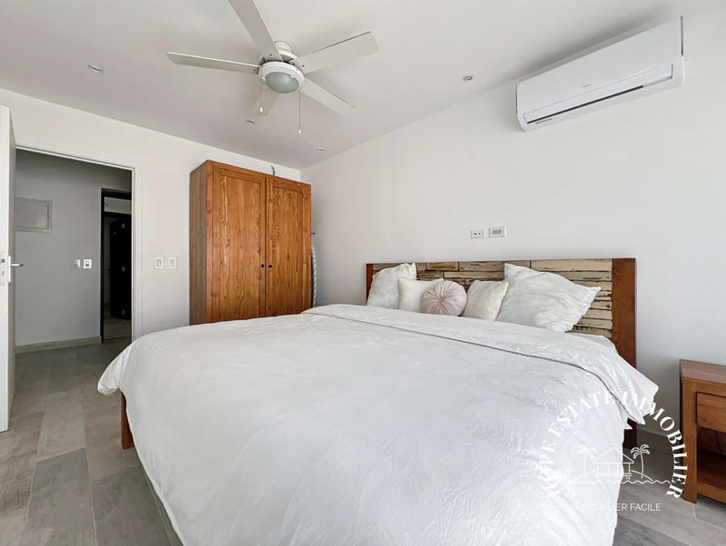 Villa - 1 100 m² - 25 pièces