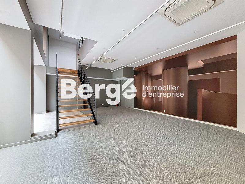 Local commercial - 158 m²