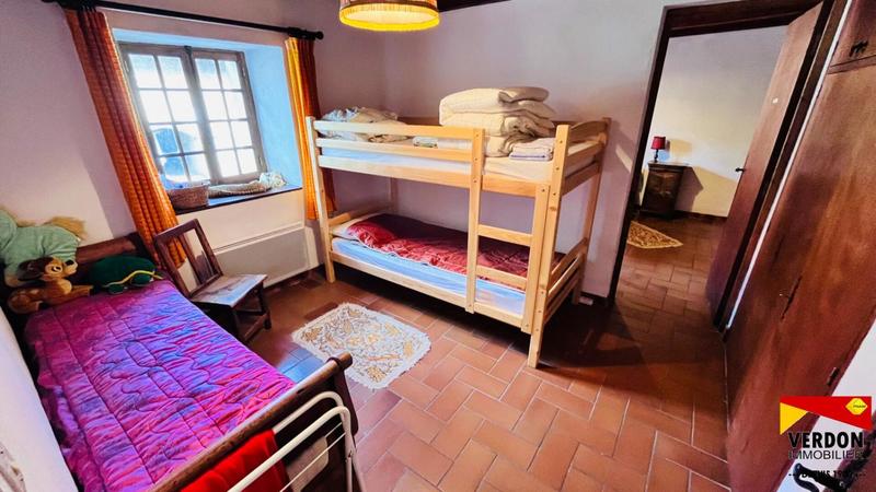 Appartement - 70 m² - 4 pièces