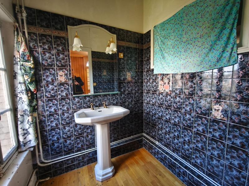 Villa - 232 m² - 9 pièces