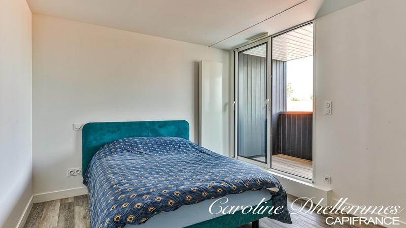 Maison - 263 m² - 7 pièces