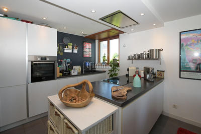 Duplex - 101 m² - 5 pièces