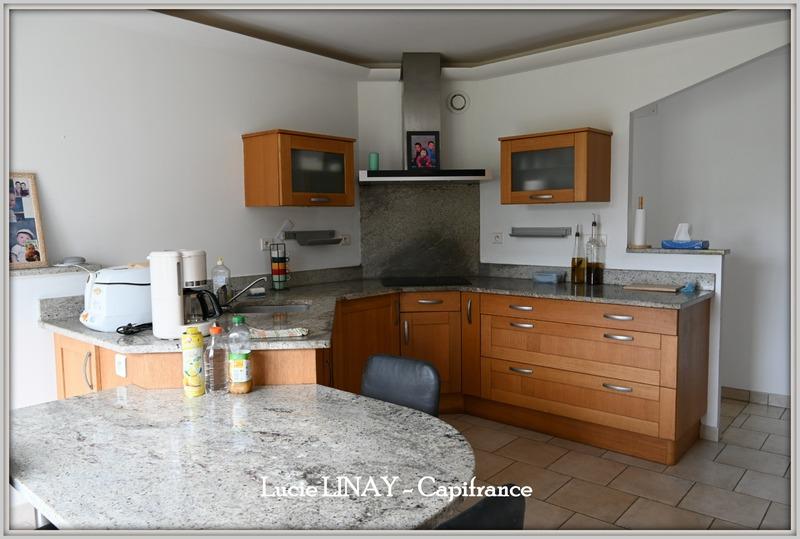 Maison de campagne - 240 m² - 6 pièces