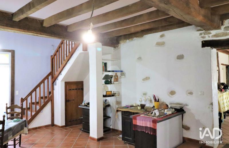 Maison - 377 m² - 10 pièces