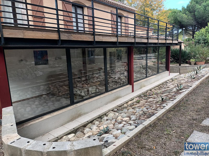 Villa - 215 m² - 7 pièces