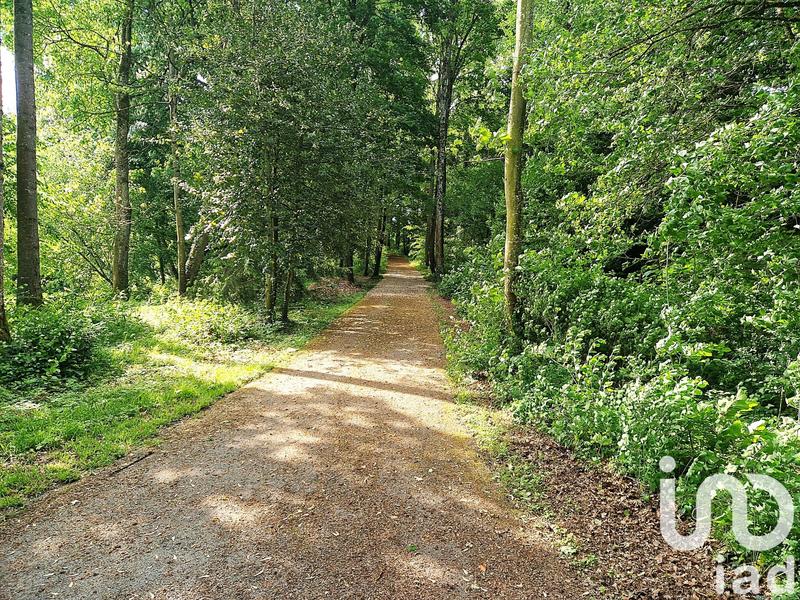 Château - 677 m² - 21 pièces