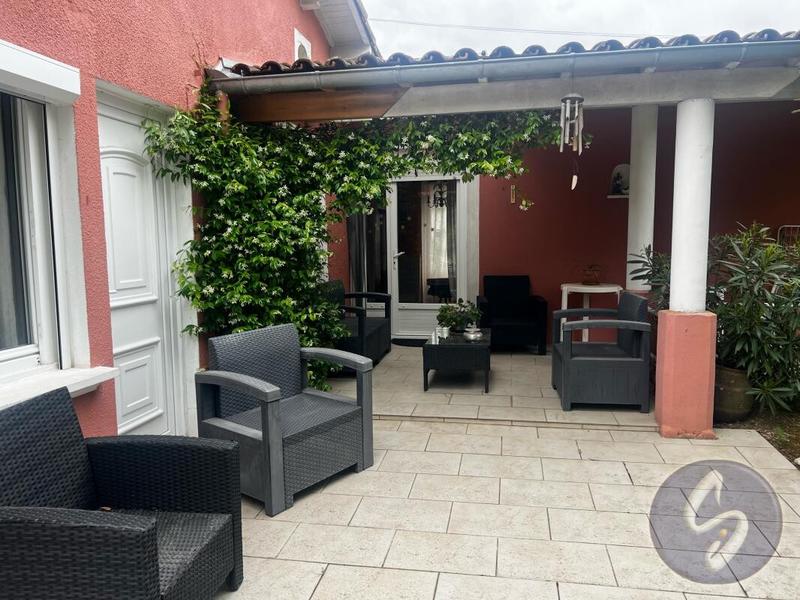 Maison - 162 m² - 7 pièces