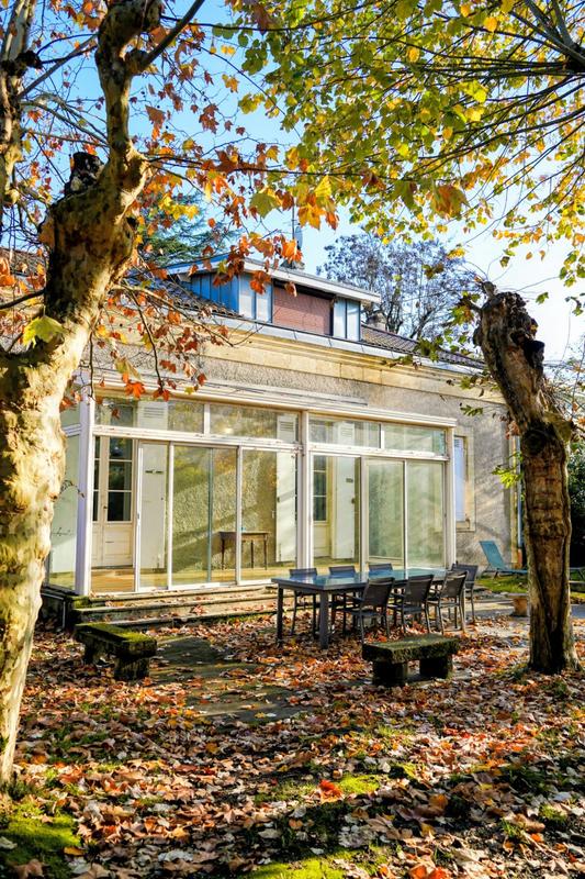 Villa - 311 m² - 15 pièces