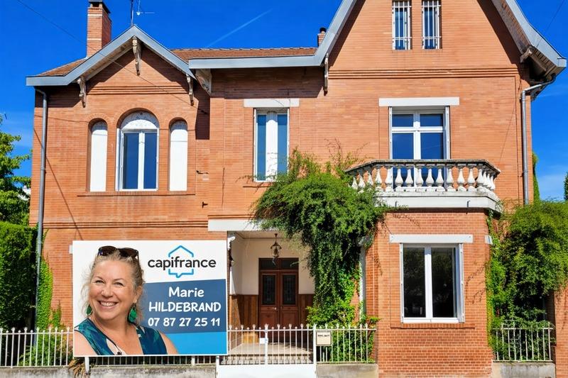 Maison bourgeoise - 278 m² - 10 pièces