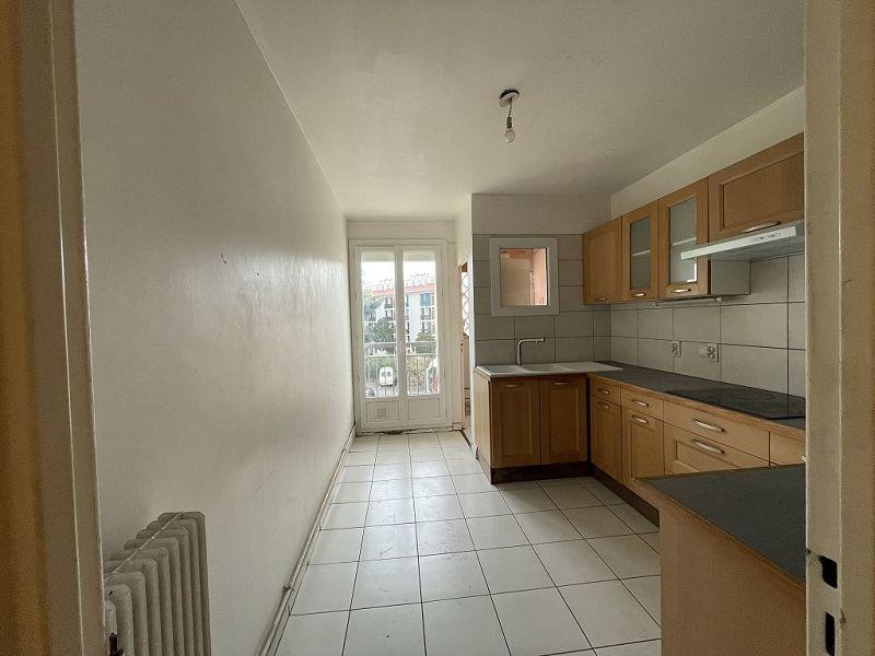 Appartement - 97 m² - 5 pièces