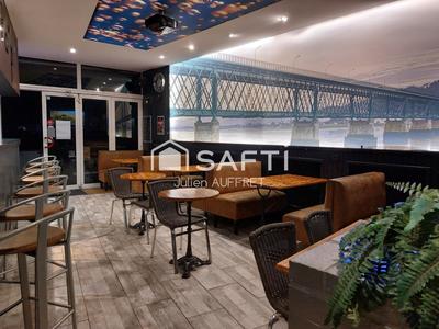 Local commercial - 230 m²