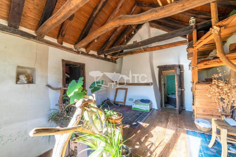 Mas - 78 m² - 7 pièces