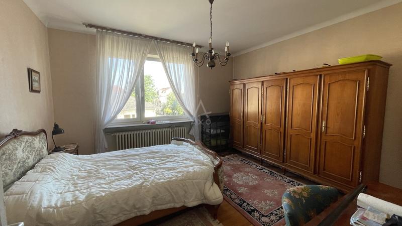 Maison - 410 m² - 15 pièces