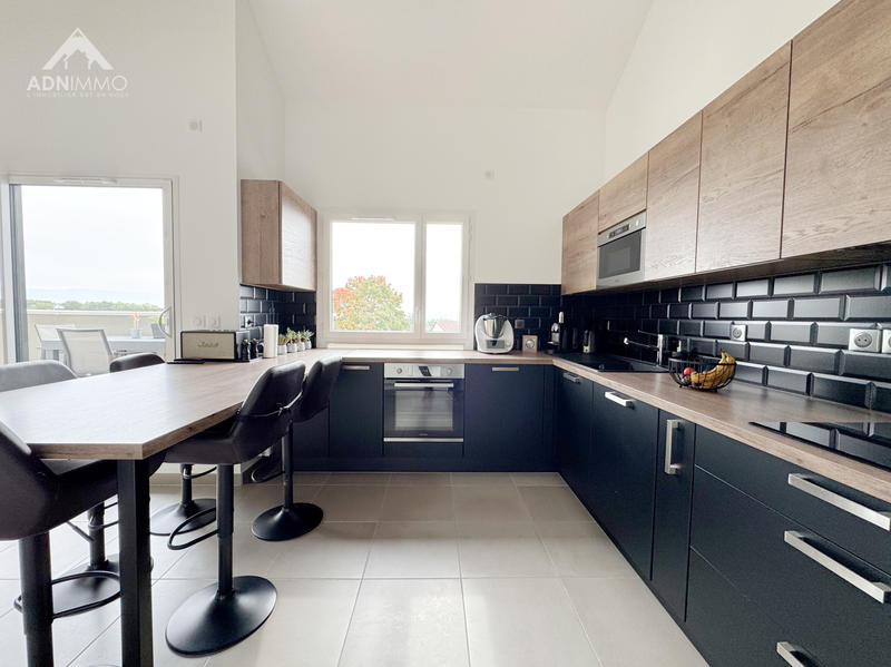 Appartement - 87 m² - 3 pièces