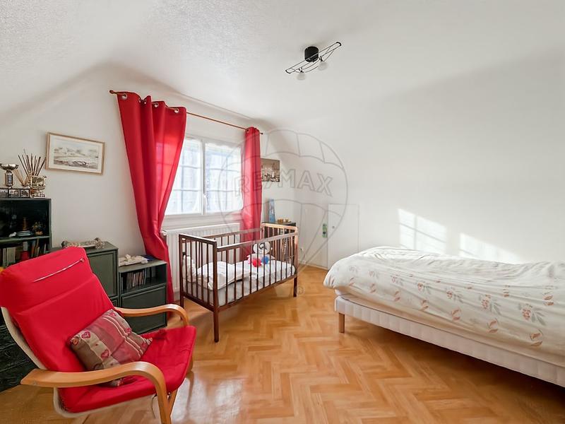 Maison bourgeoise - 211 m² - 4 pièces