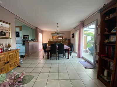 Maison - 135 m² - 5 pièces