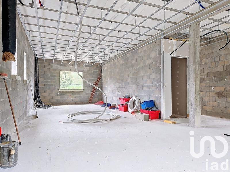 Maison - 237 m² - 7 pièces