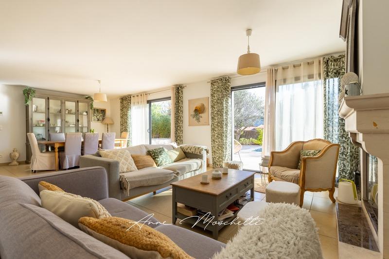 Maison - 160 m² - 6 pièces