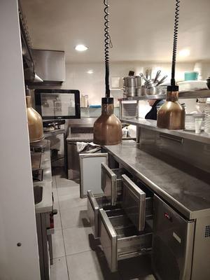 Fonds de commerce - Hôtellerie / Restauration - 105 m²