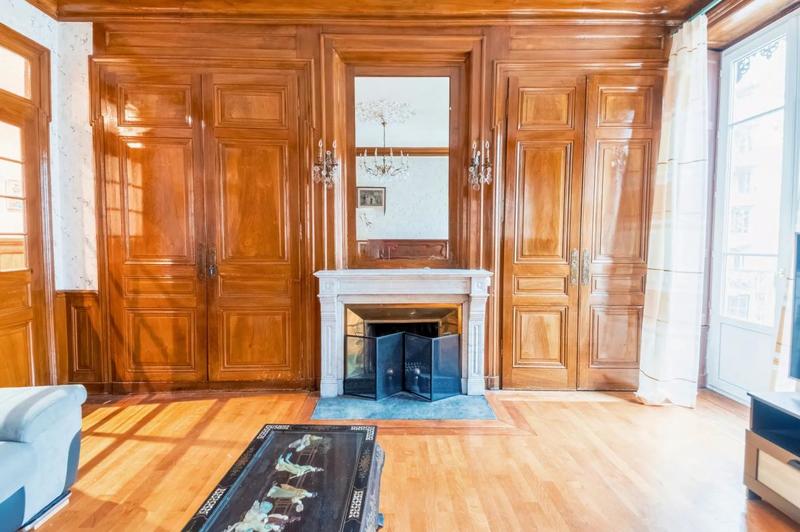 Studio - 145 m² - 5 pièces