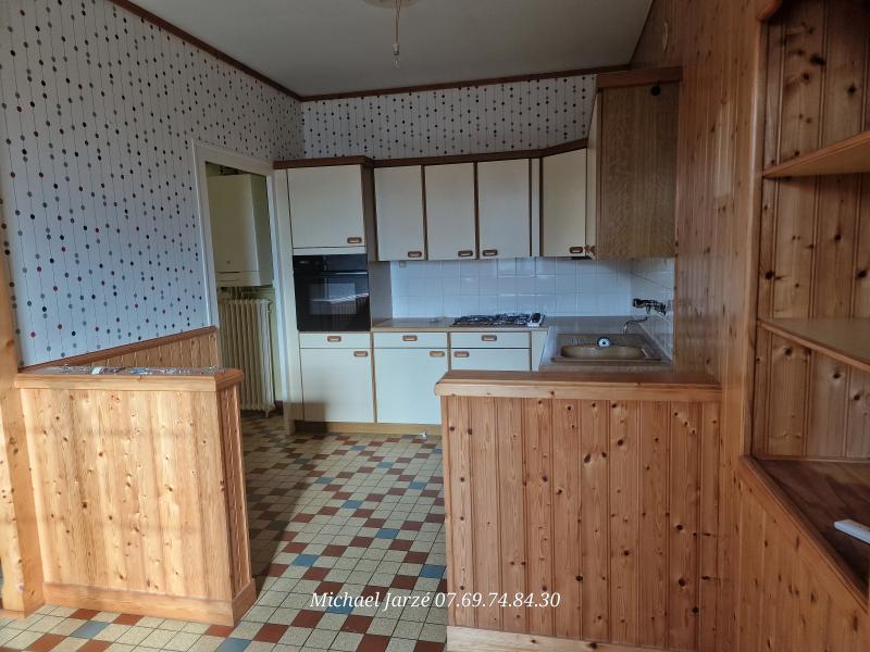 Maison - 98 m² - 5 pièces