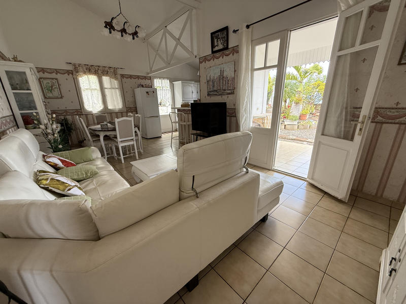 Maison - 80 m² - 4 pièces