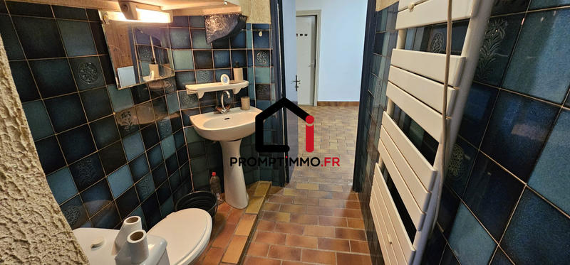 Fonds de commerce - Magasins - 92 m²