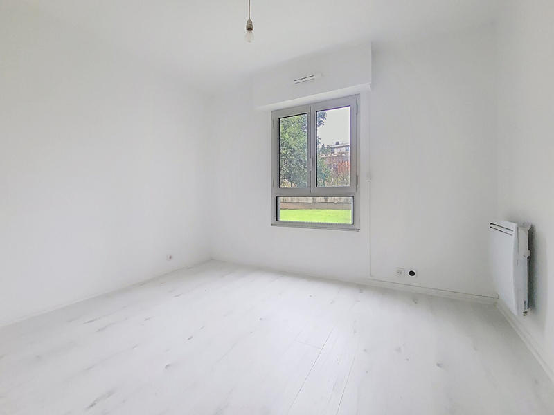 Bureau - 88 m² - 4 pièces