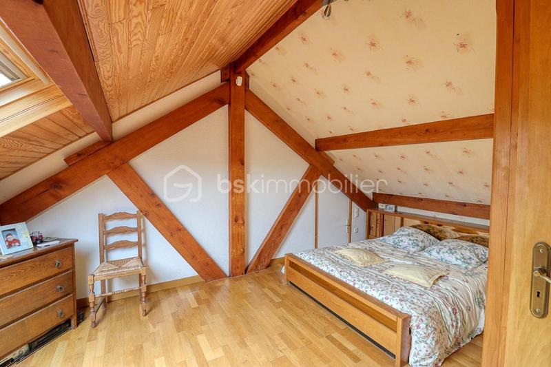 Maison - 80 m² - 4 pièces