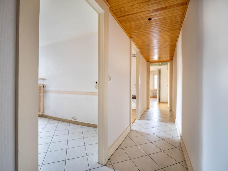 Maison ancienne - 325 m² - 13 pièces