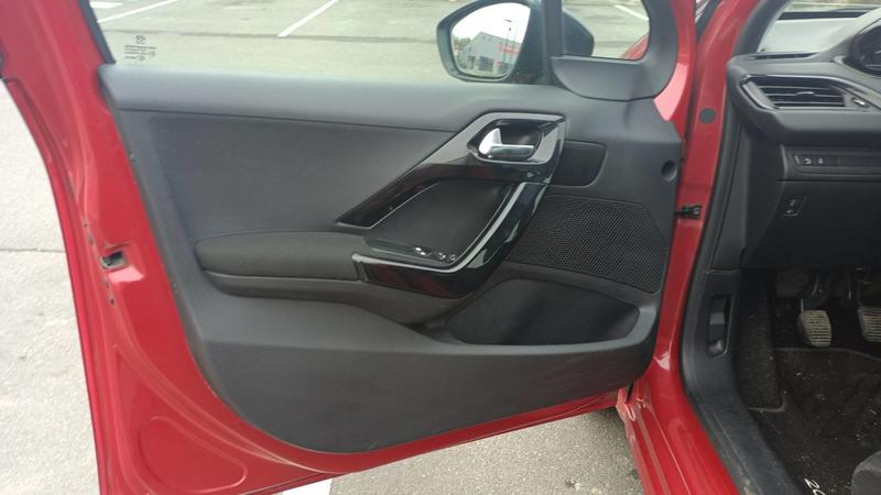 Peugeot 208 1.2 PureTech 82 Active
