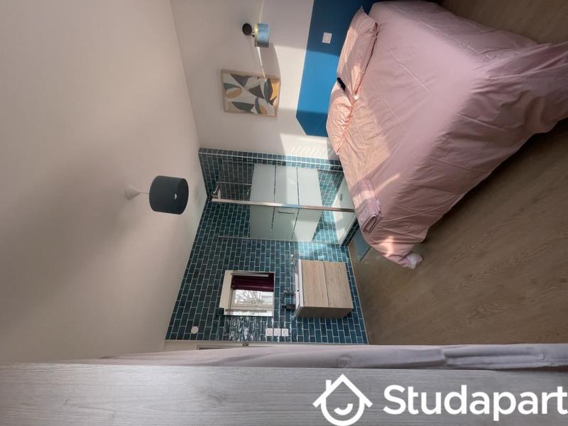 Chambre - 15 m² - 1 pièce