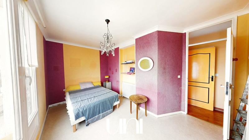 Appartement - 100 m² - 4 pièces