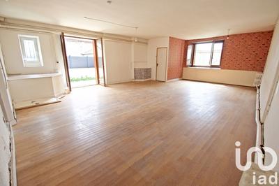 Maison - 186 m² - 8 pièces