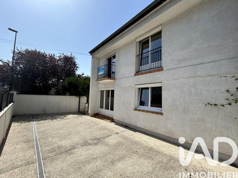 Maison - 96 m² - 4 pièces
