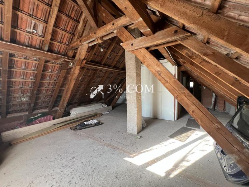 Maison - 200 m² - 7 pièces