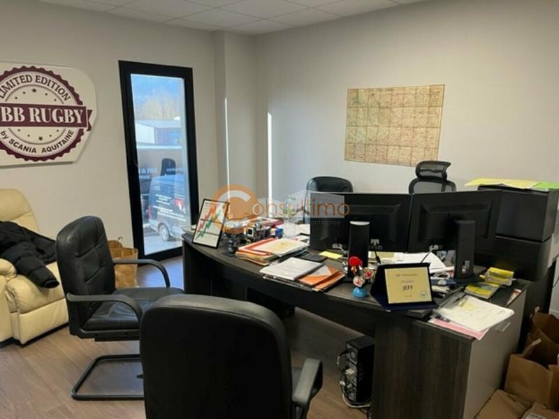 Local d'activité / Entrepôt - 720 m²