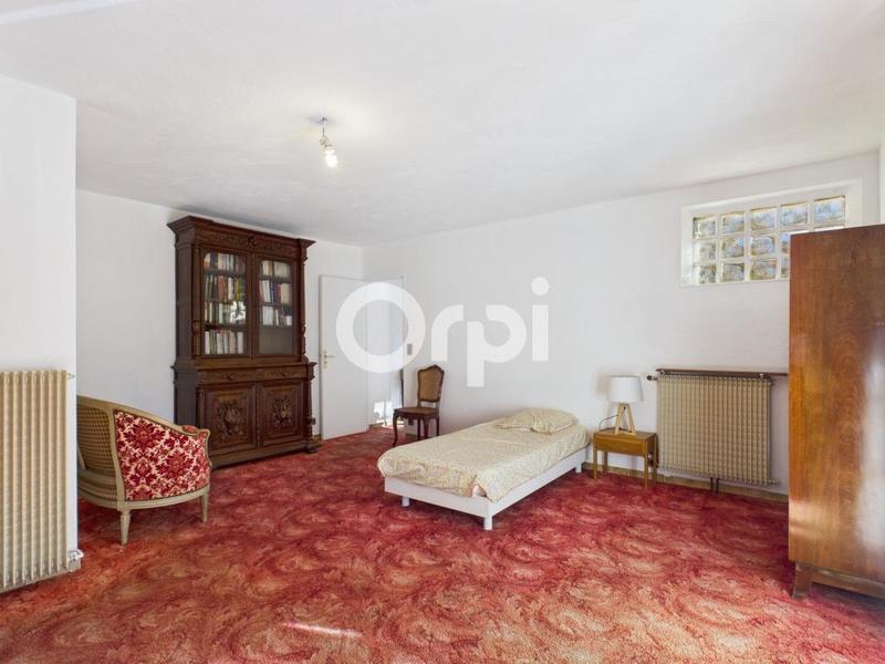 Maison - 145 m² - 5 pièces