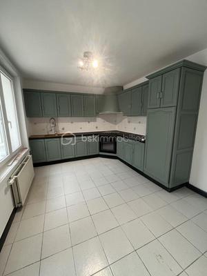 Maison de ville - 138 m² - 6 pièces