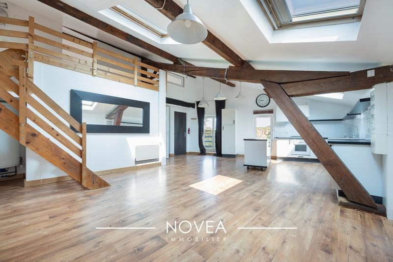 Maison ancienne - 143 m² - 9 pièces