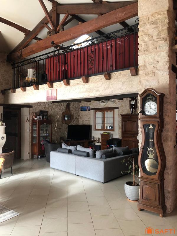 Maison - 190 m² - 6 pièces