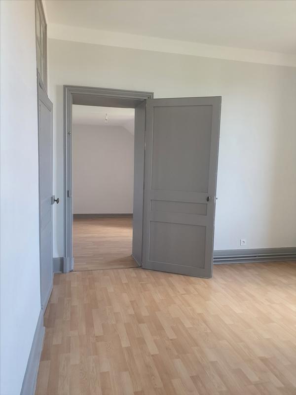 Appartement - 118 m² - 5 pièces