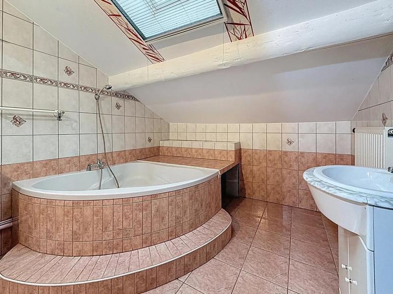 Maison - 155 m² - 6 pièces